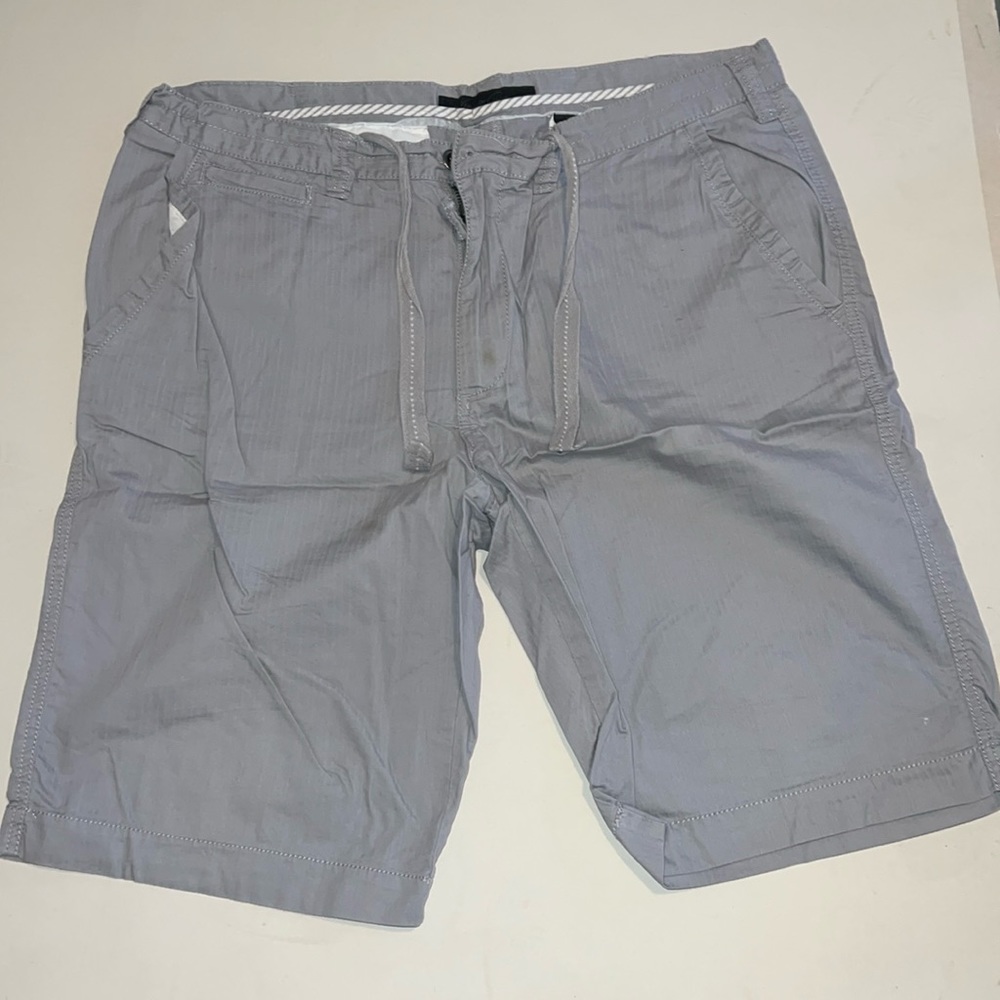 Kenneth Cole - Classic Grey Shorts